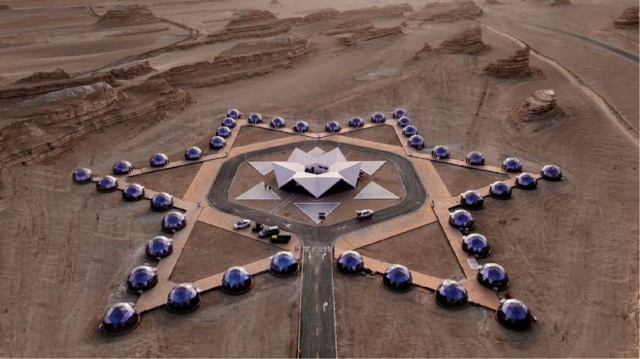 火星移民预演场——模拟外星环境的极端生存训练金坛市户外野奢帐篷实验项目
